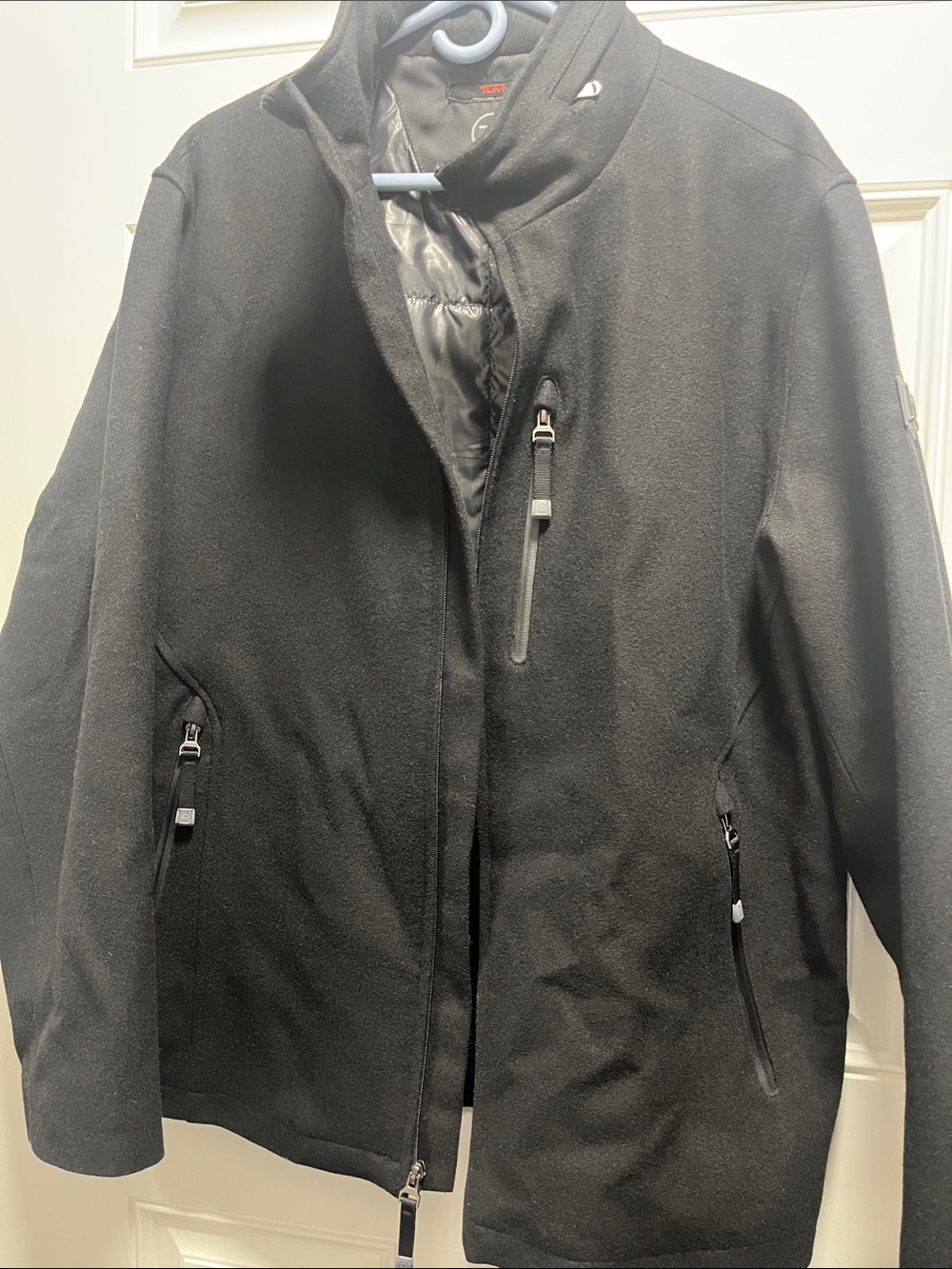 Tumi Men's Black Lightweight Zip-Up Jacket